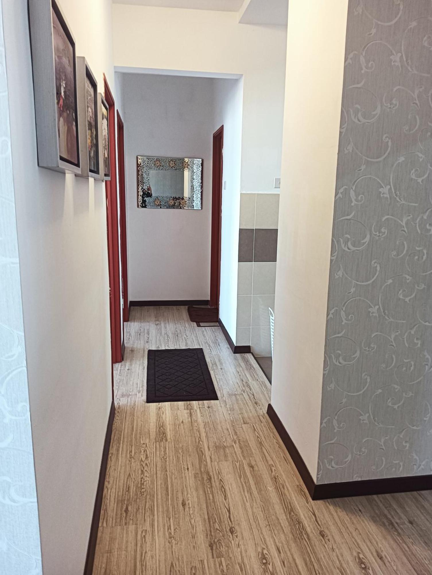 Sky Palace Apartment *